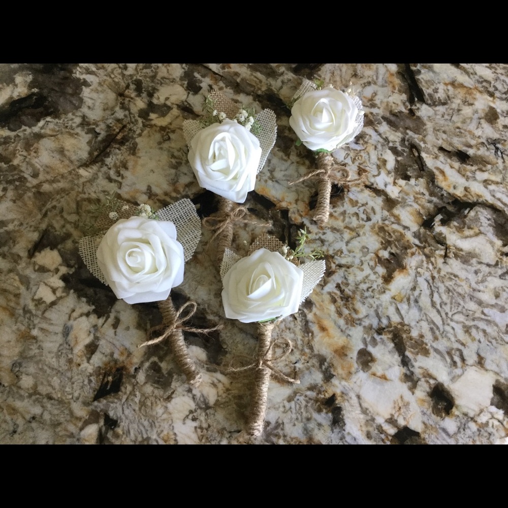 Rustic Boutonnière